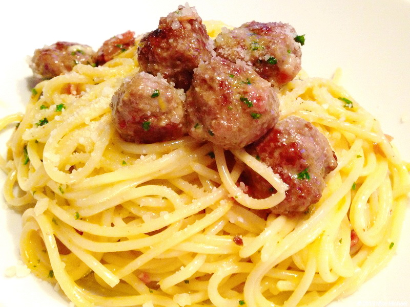 Spaghetti mit Speck, Eiern und Salsiccia - Kochen mit Leidenschaft